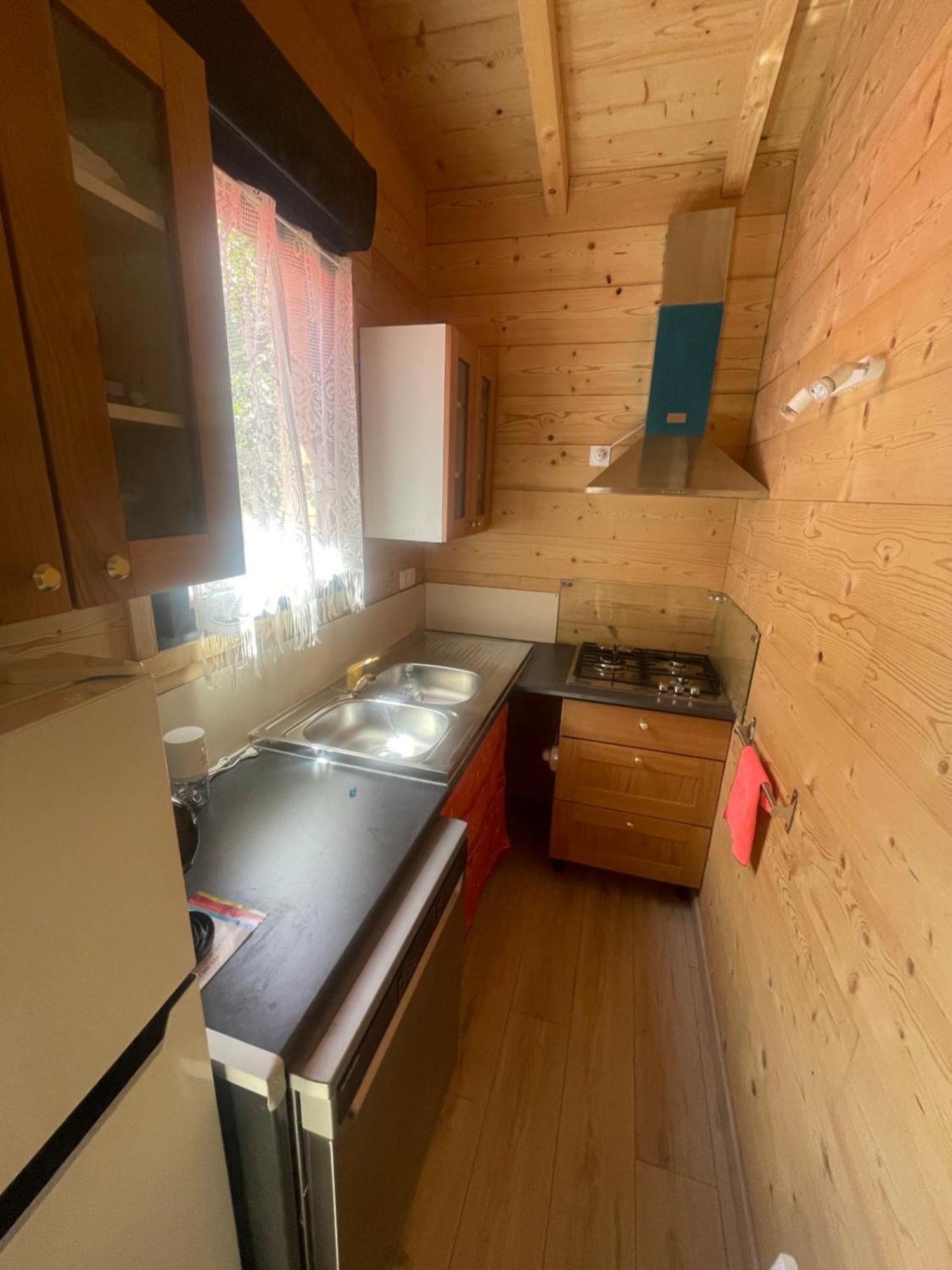 Camping L'Enclave Mobil-Home Estavar Buitenkant foto