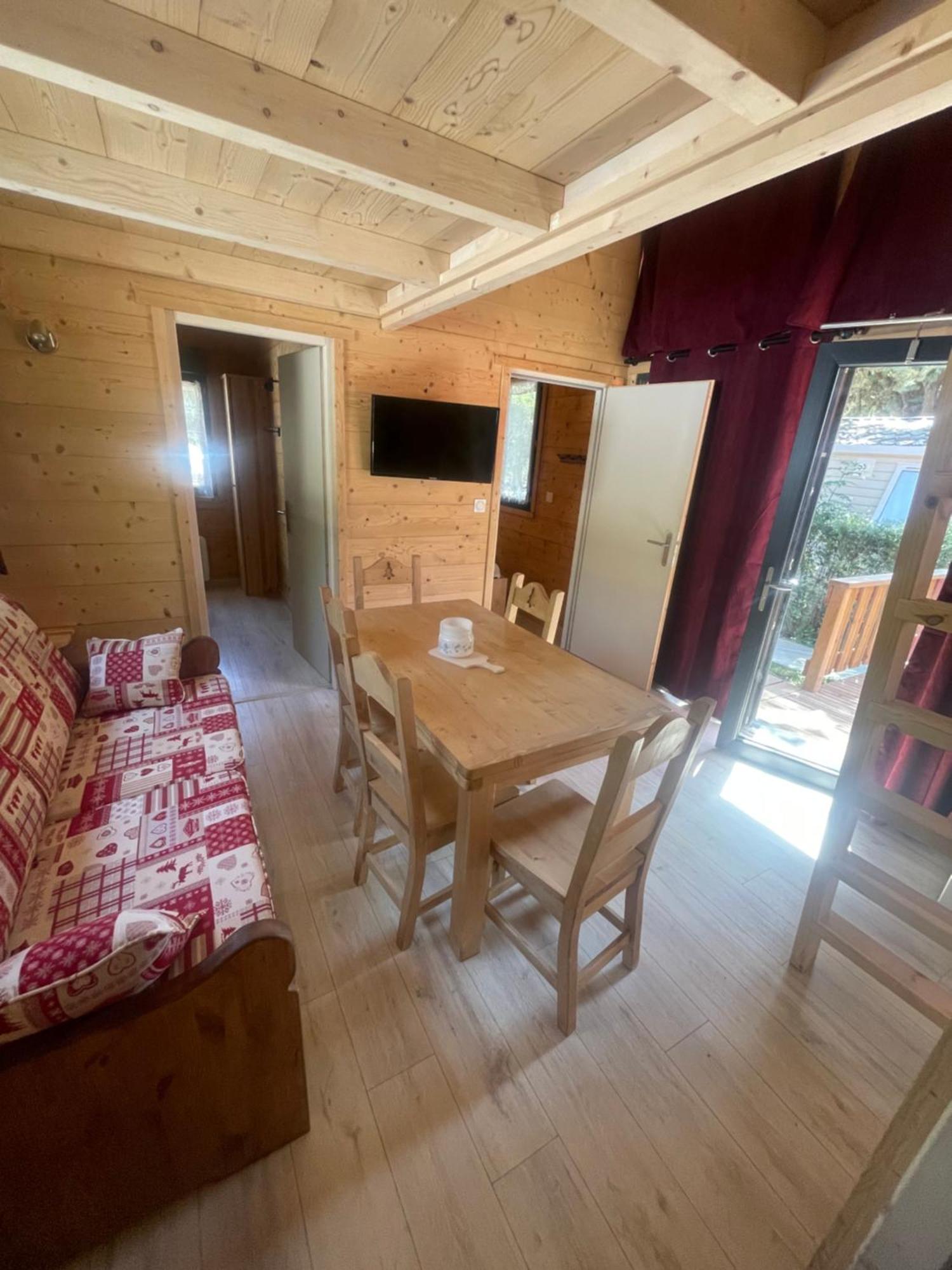 Camping L'Enclave Mobil-Home Estavar Buitenkant foto